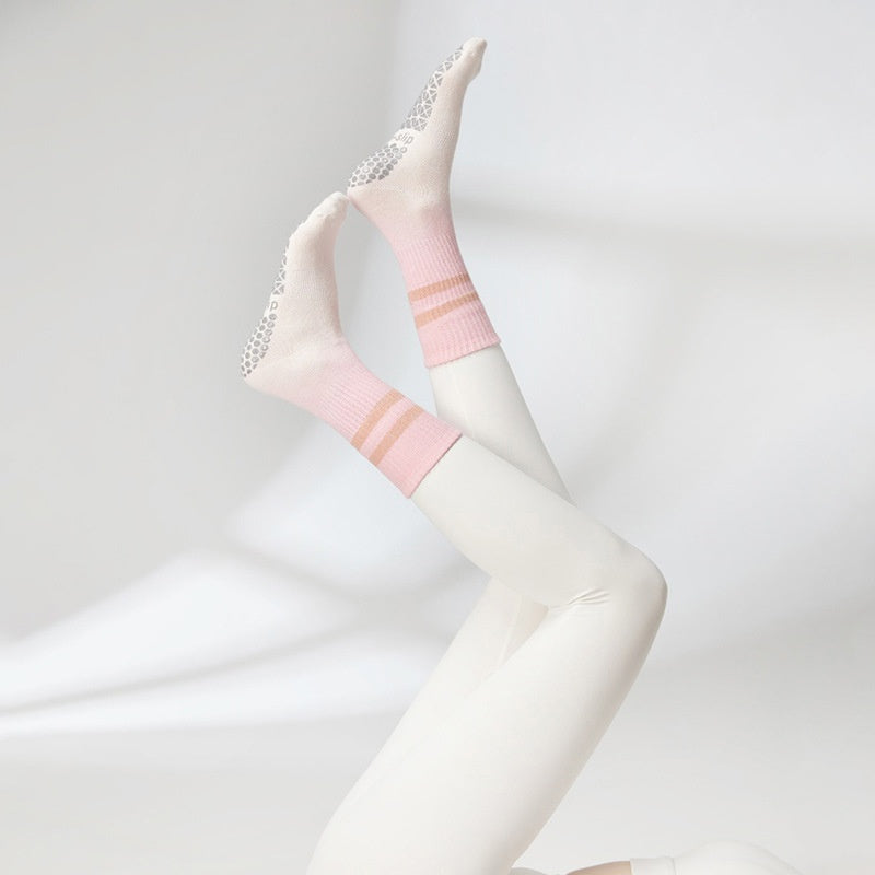 Non-Slip Striped Gradient Pilates Socks